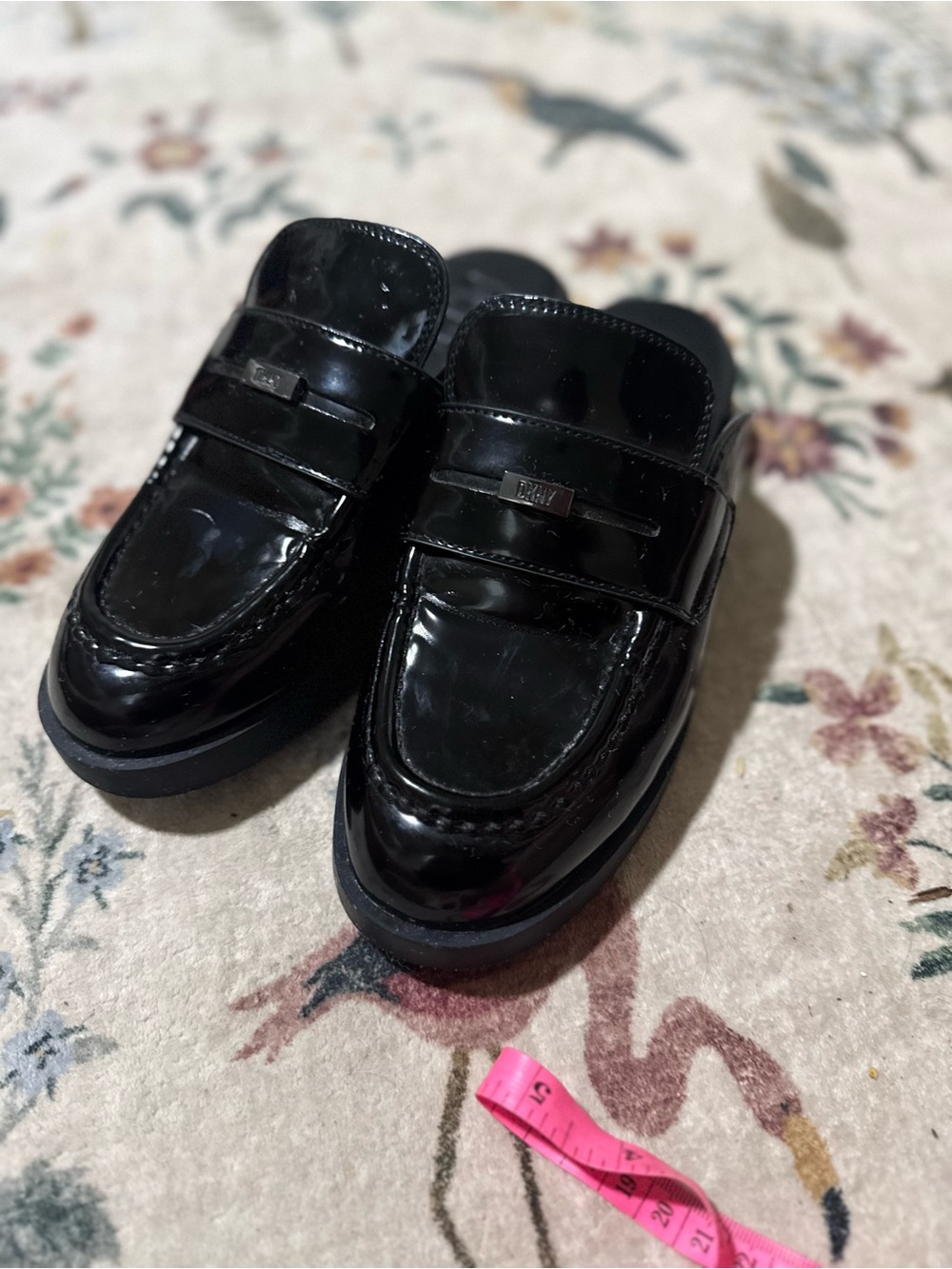 DKNY Ladies Mules Slip on Black Shoes Size 8M